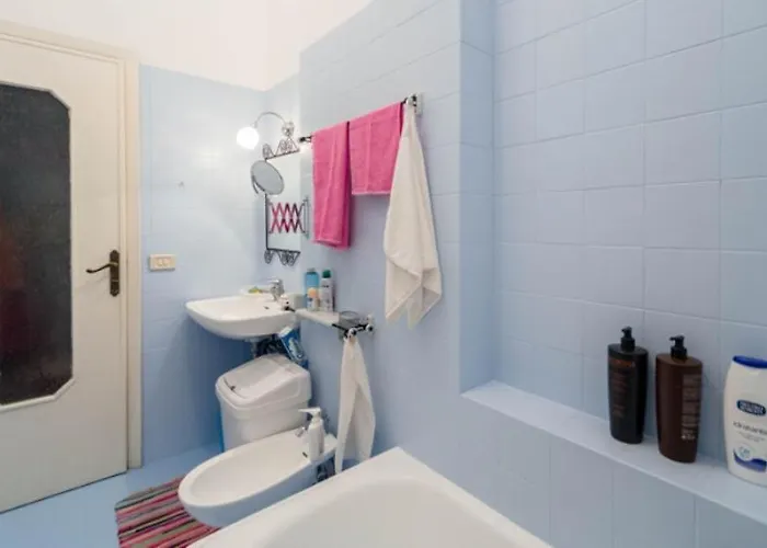 Dimora Del Centro, Un Passo Dal Mare * Savona